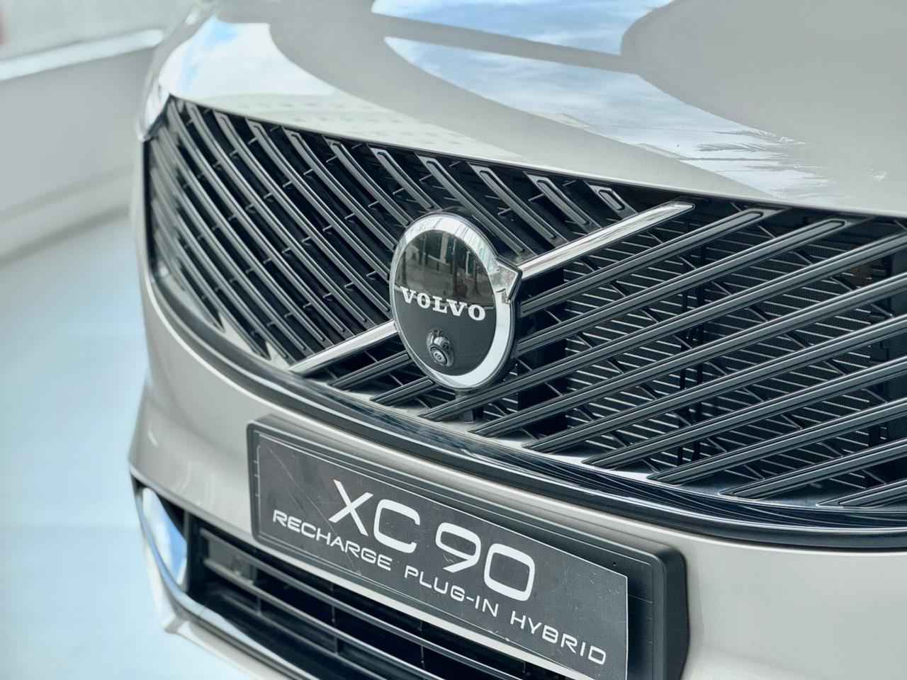 Volvo-XC 90-XC 90 T-8 Ultra Dark 2.0 AWD (Híbrido)