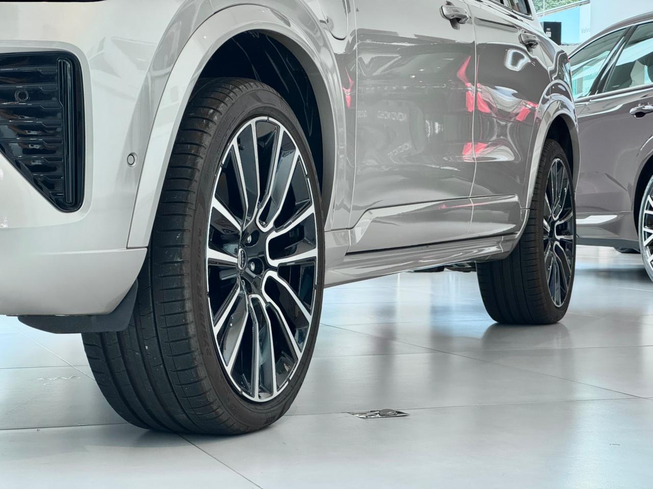 Volvo-XC 90-XC 90 T-8 Ultra Dark 2.0 AWD (Híbrido)