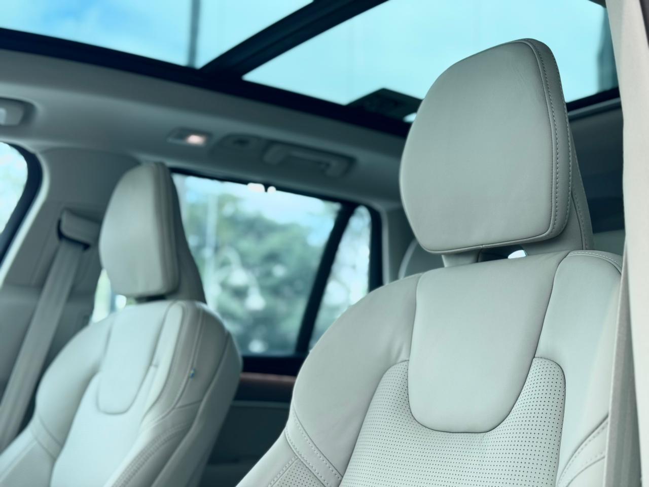Volvo-XC 90-XC 90 T-8 Ultra Dark 2.0 AWD (Híbrido)