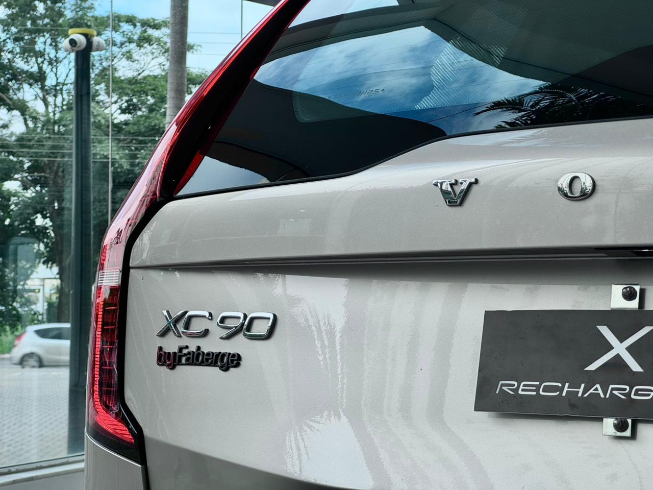 Volvo-XC 90-XC 90 T-8 Ultra Dark 2.0 AWD (Híbrido)