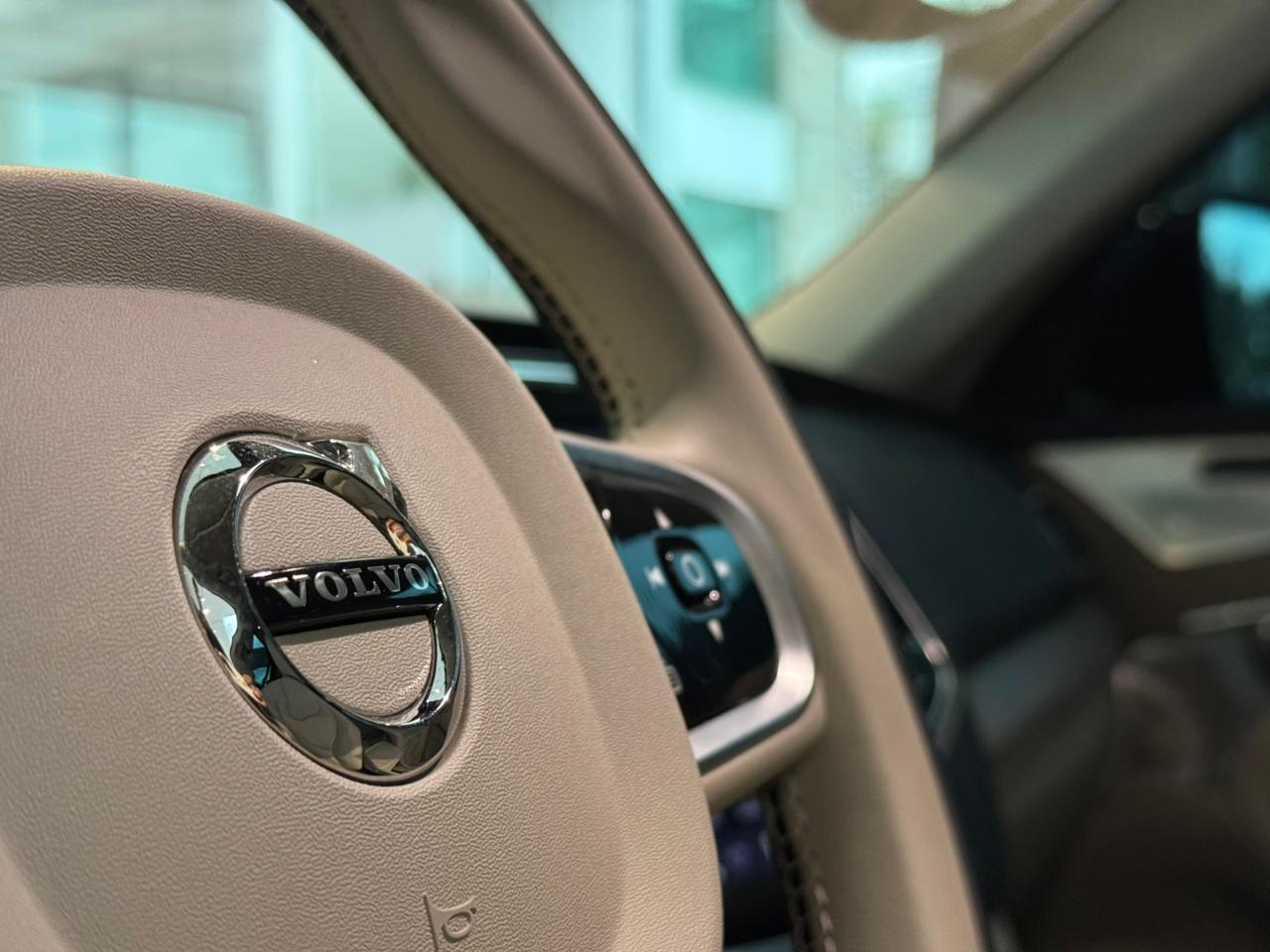 Volvo-XC 90-XC 90 T-8 Ultra 2.0 AWD (Híbrido)