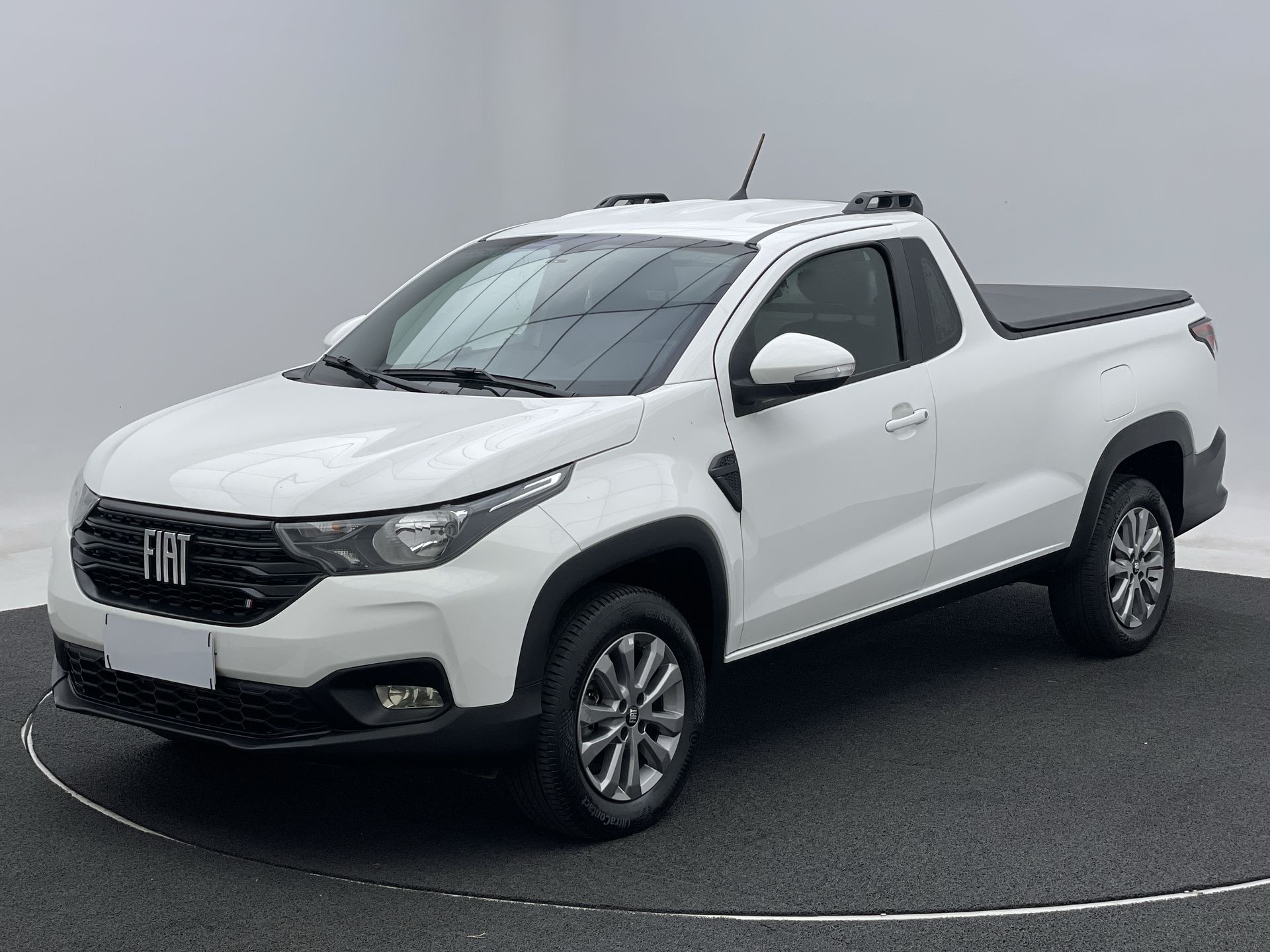 Strada Freedom 1.4 Flex 8V CS
