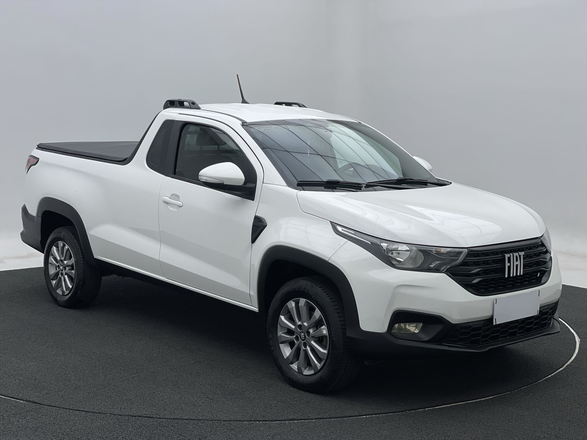 Strada Freedom 1.4 Flex 8V CS