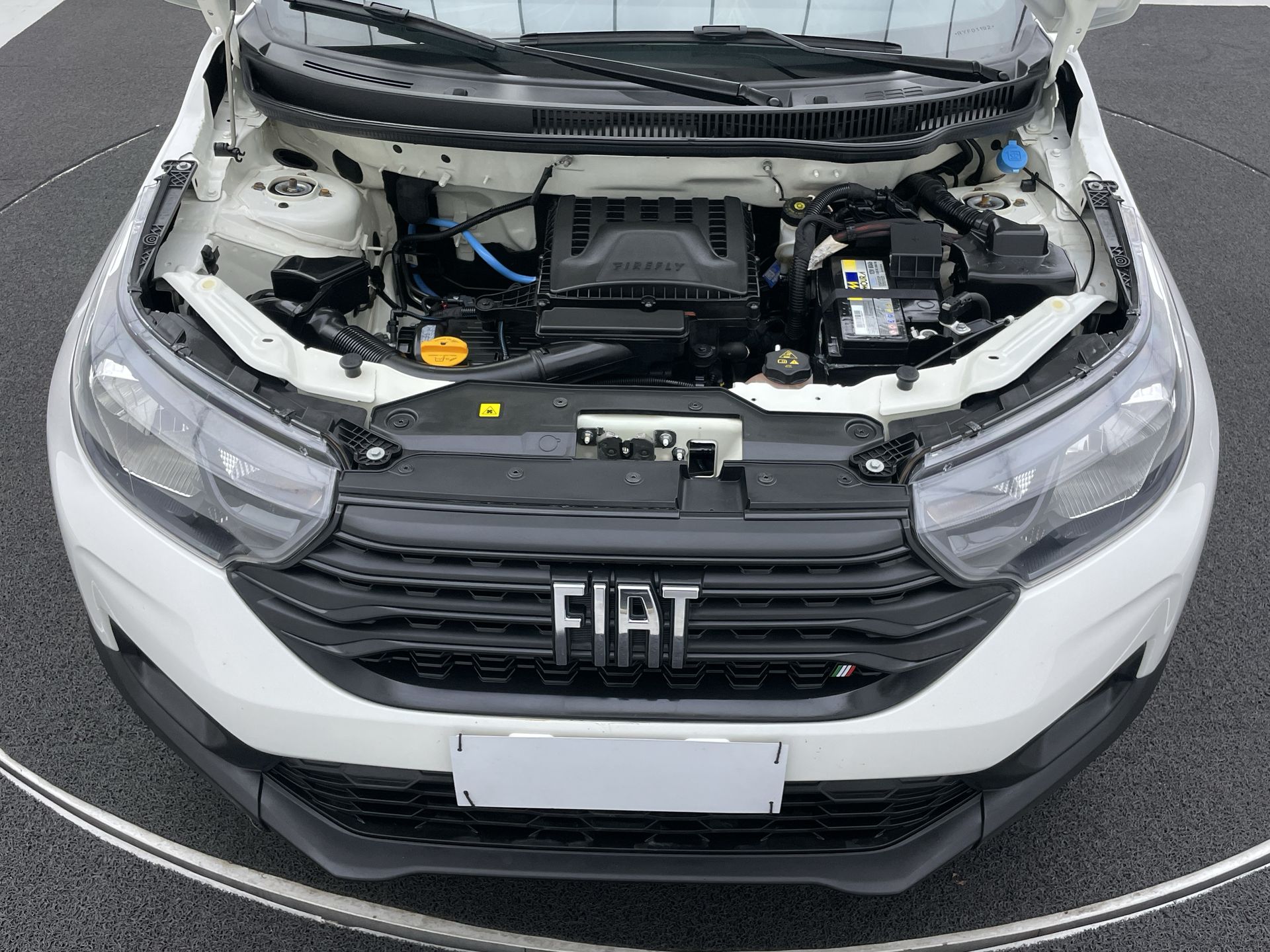 Strada Freedom 1.4 Flex 8V CS