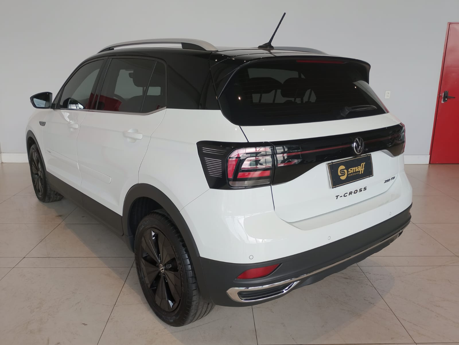 VW - Volkswagen-T-Cross-T-Cross Hig. 250 TSI 1.4 Flex 16V 5p Aut