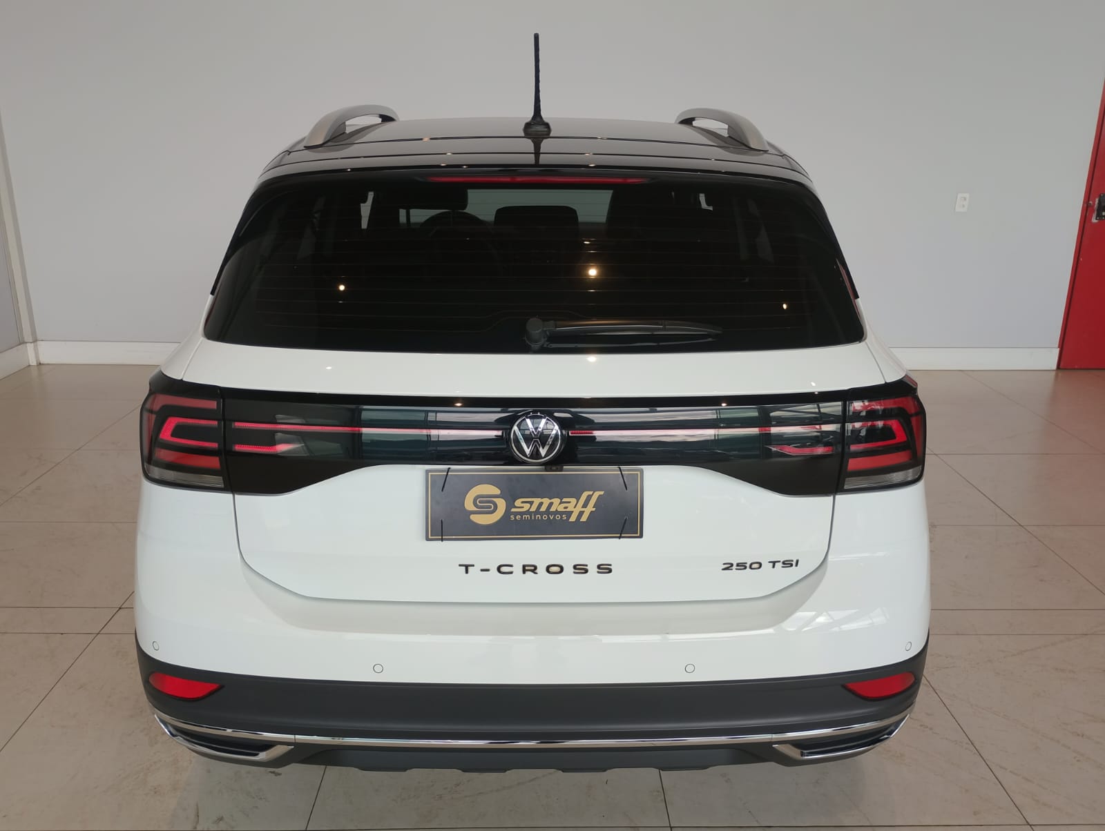 VW - Volkswagen-T-Cross-T-Cross Hig. 250 TSI 1.4 Flex 16V 5p Aut