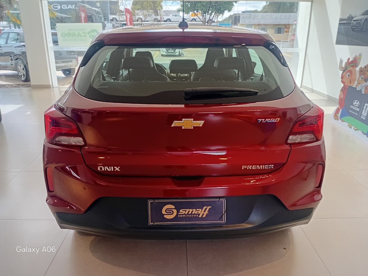 GM - Chevrolet-ONIX-ONIX HATCH PREM. 1.0 12V TB Flex 5p Aut.