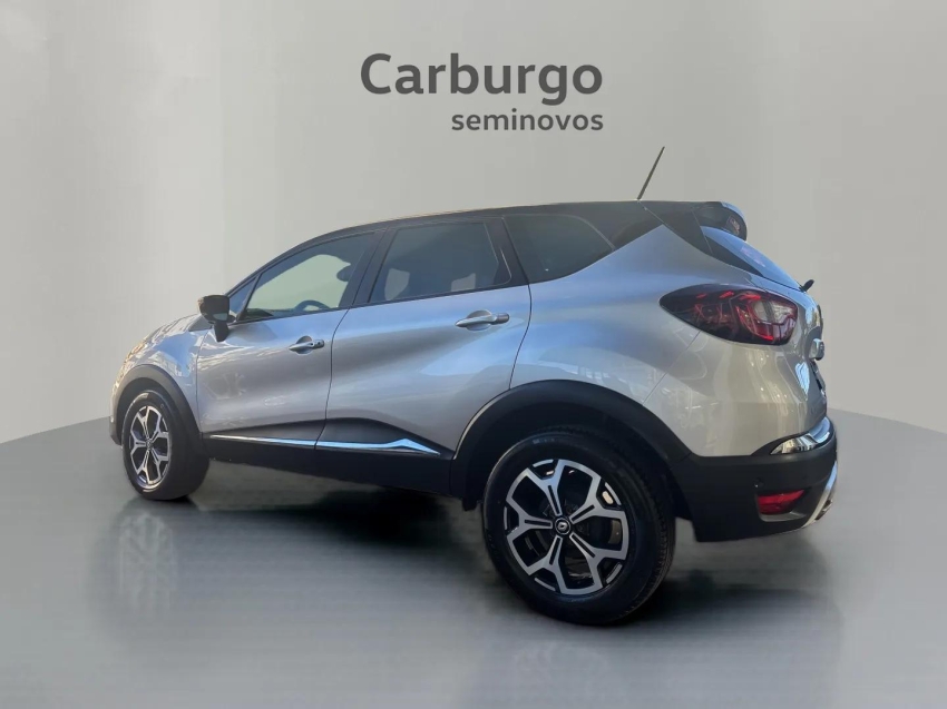 Renault-CAPTUR-1.3 TCE FLEX ICONIC X-TRONIC
