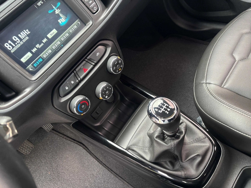GM - Chevrolet-ONIX-1.4 MPFI LTZ 8V FLEX 4P MANUAL
