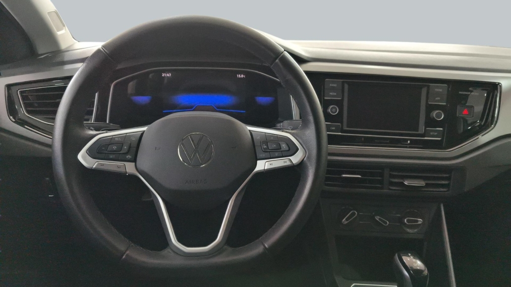 Volkswagen-NIVUS-1.0 200 TSI TOTAL FLEX COMFORTLINE AUTOMÁTICO