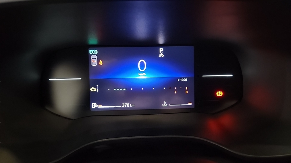 Renault-KARDIAN-1.0 TCE FLEX EVOLUTION EDC