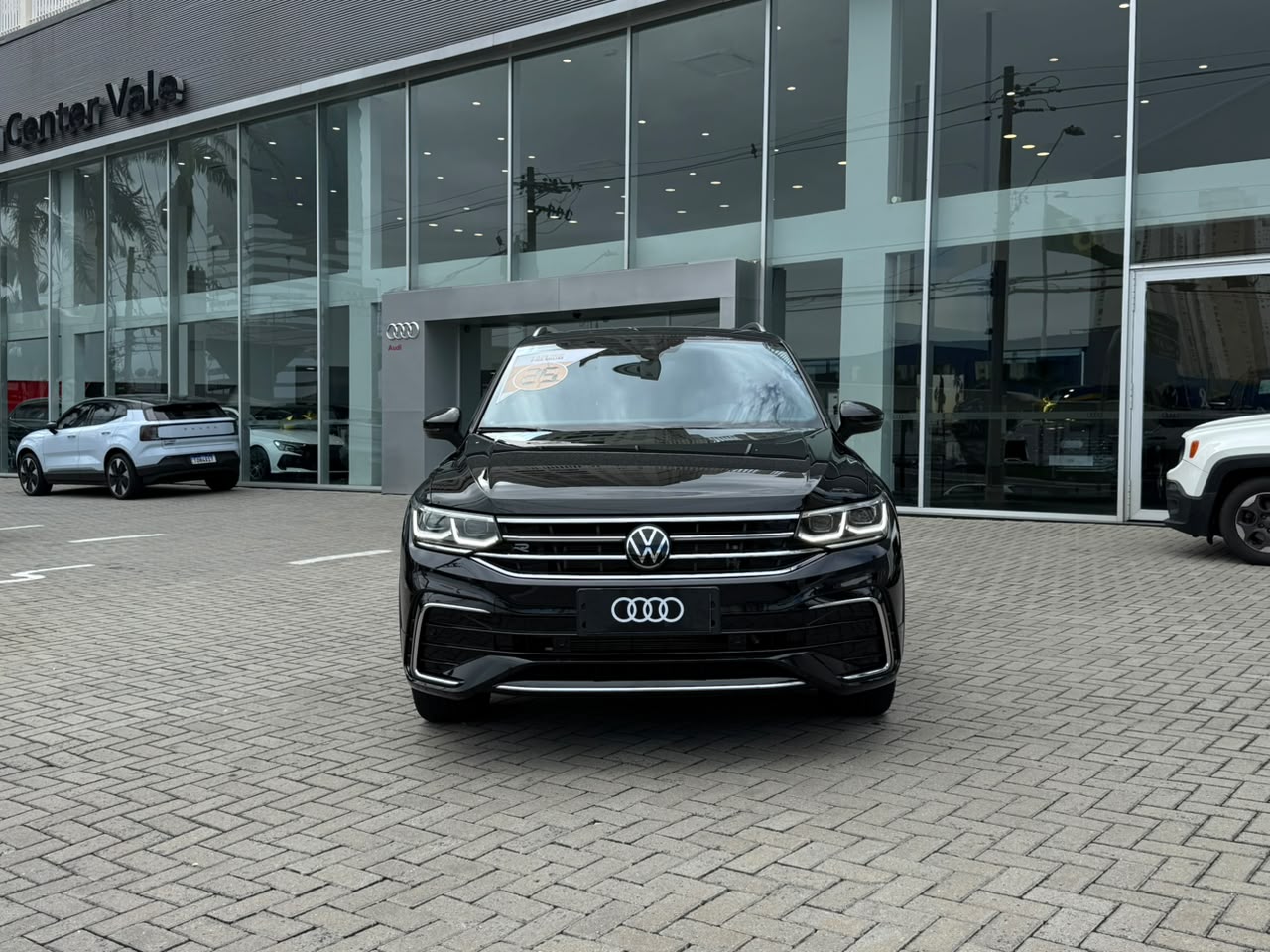 Volkswagen-TIGUAN-TIGUAN Allspac R-Line 300 TSI 2.0