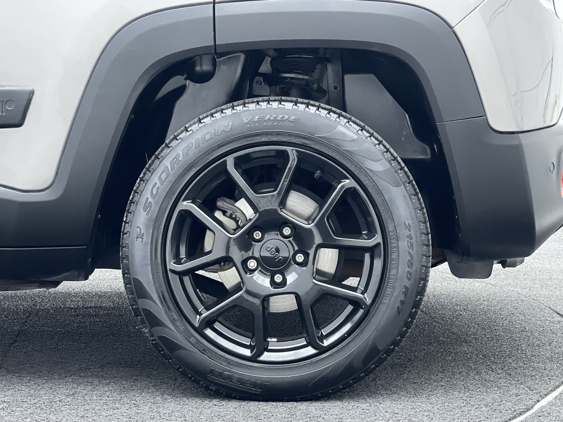 Jeep-RENEGADE-Renegade Sport 1.8 4x2 Flex 16V Aut.