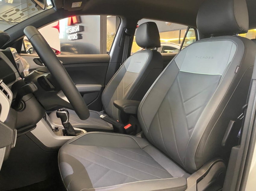 VW - Volkswagen-T-CROSS-1.0 200 TSI TOTAL FLEX COMFORTLINE AUTOMÁTICO