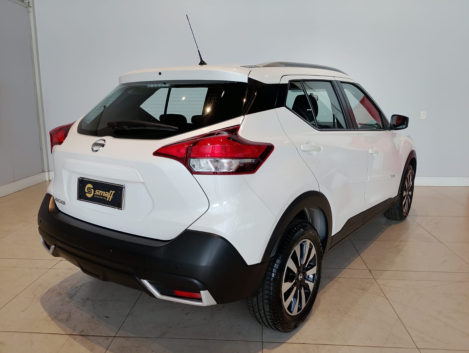 Nissan-KICKS-KICKS S 1.6 16V FlexStar 5p Mec.