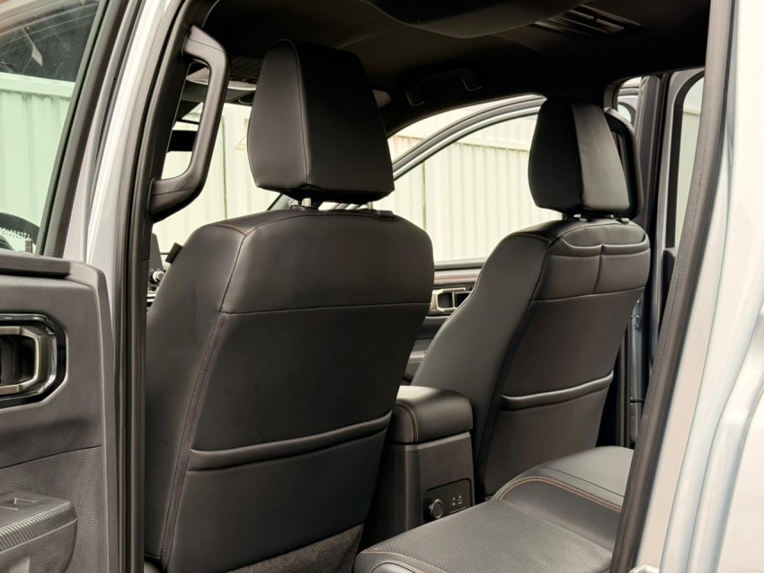 Mitsubishi-TRITON-2.4 BITURBO DIESEL CD KATANA 4X4 AUTOMÁTICO