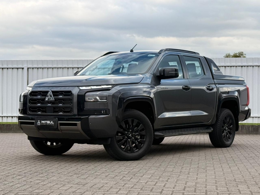 Mitsubishi-TRITON-2.4 BITURBO DIESEL CD KATANA 4X4 AUTOMÁTICO