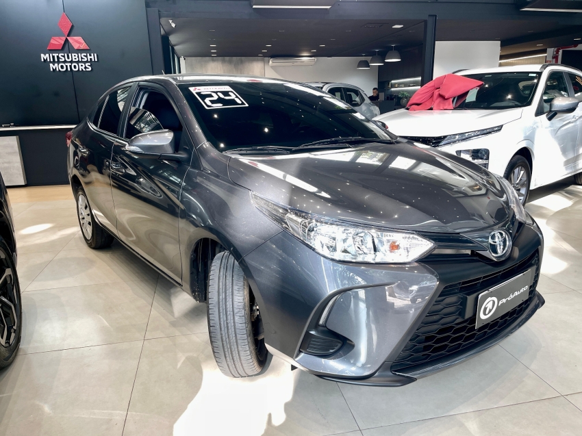 Toyota-YARIS-1.5 16V FLEX SEDAN XL MULTIDRIVE