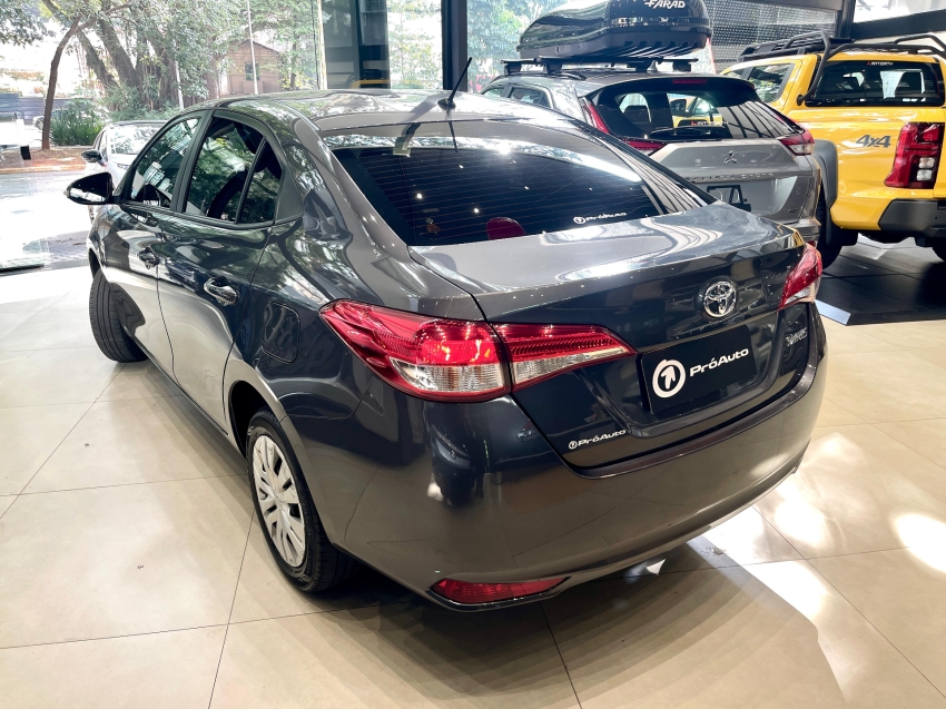 Toyota-YARIS-1.5 16V FLEX SEDAN XL MULTIDRIVE