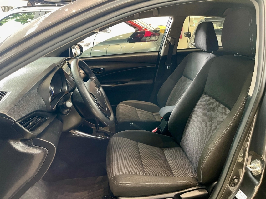 Toyota-YARIS-1.5 16V FLEX SEDAN XL MULTIDRIVE
