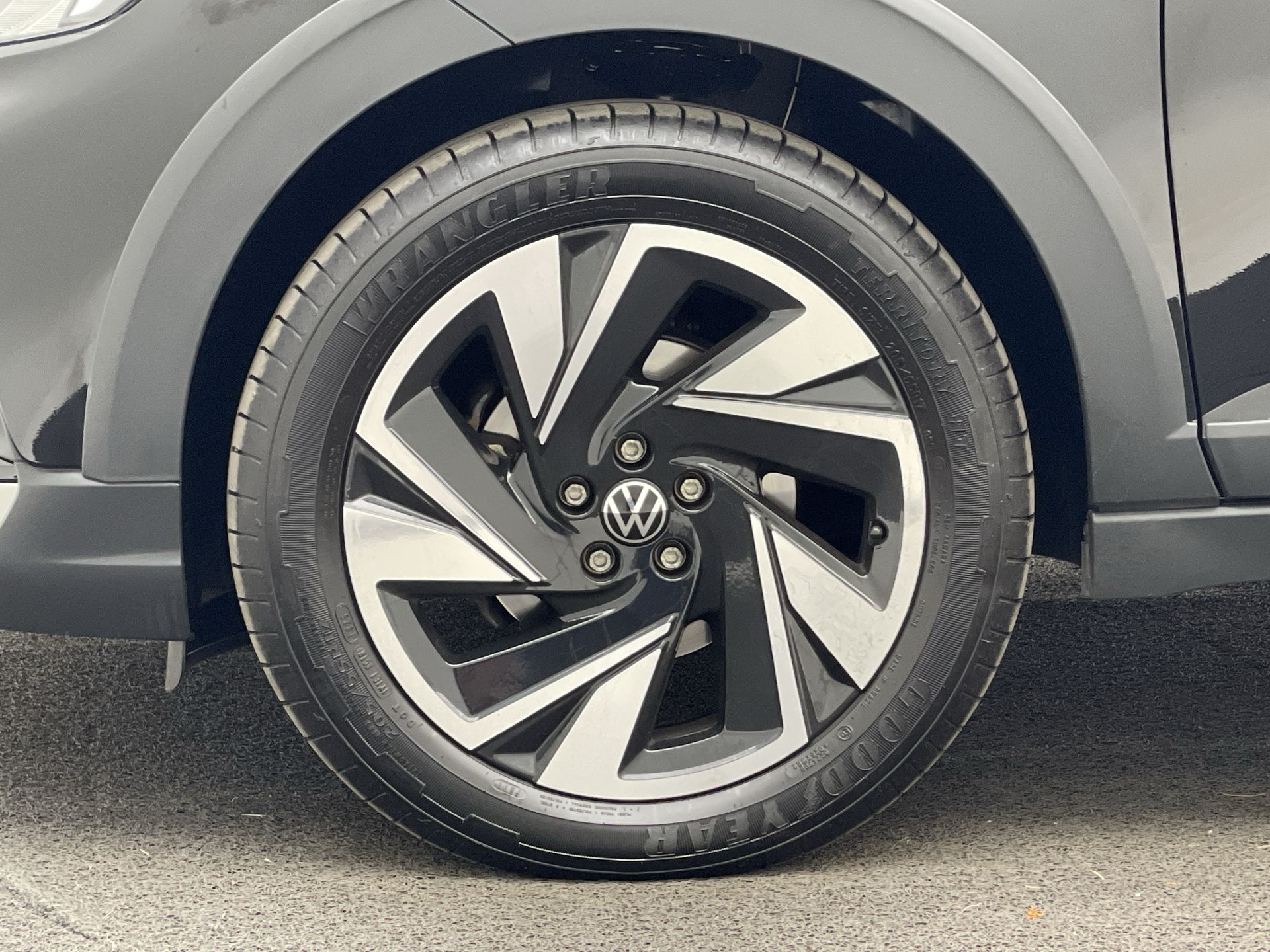 Volkswagen-Nivus-Nivus Highline 1.0 200 TSI Flex Aut.