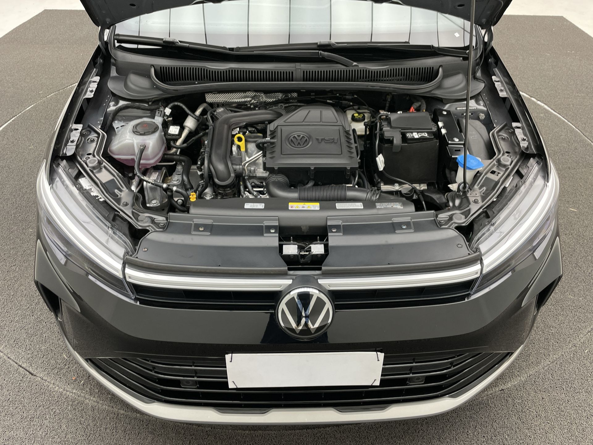 Volkswagen-Nivus-Nivus Highline 1.0 200 TSI Flex Aut.