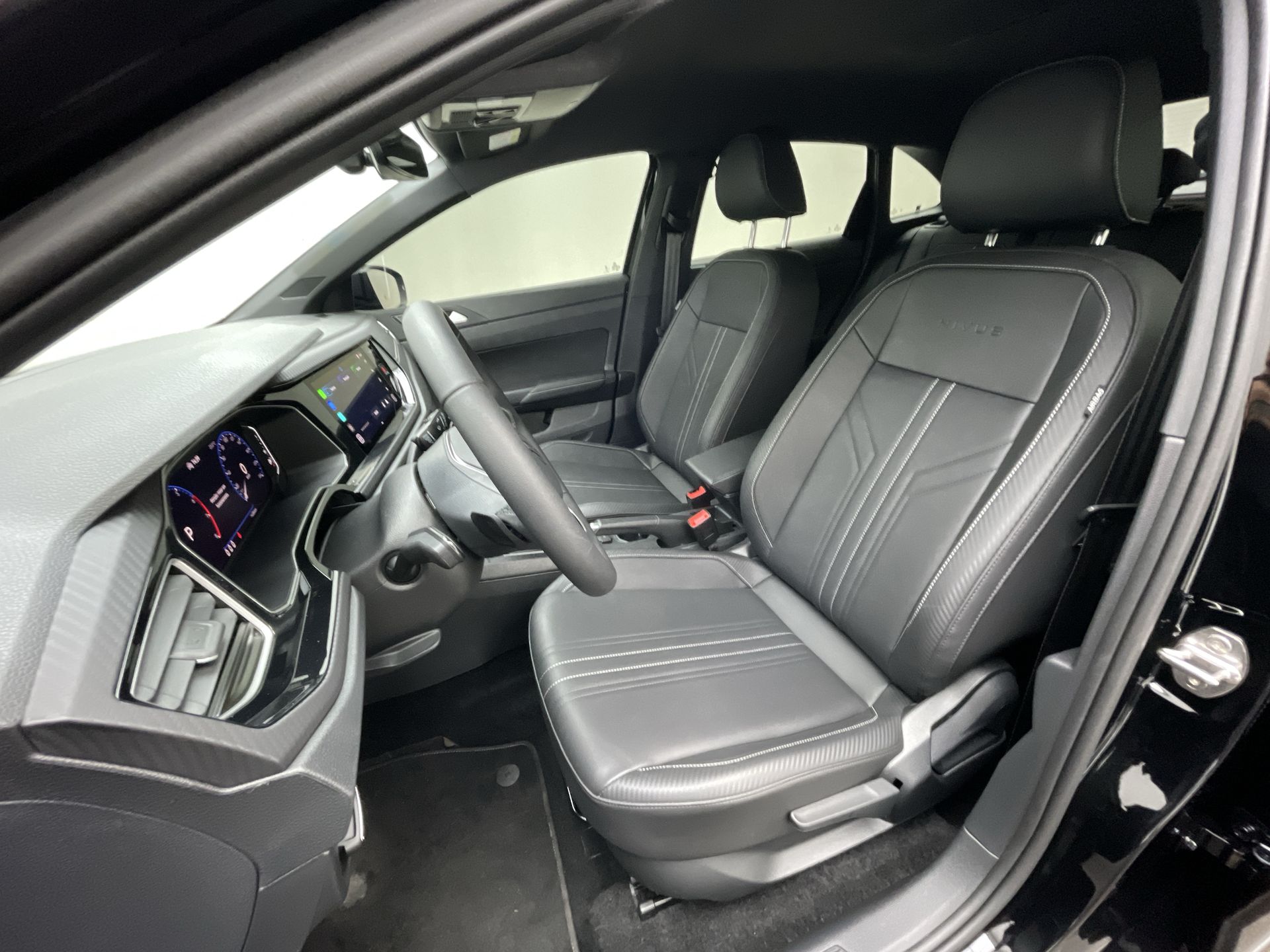 Volkswagen-Nivus-Nivus Highline 1.0 200 TSI Flex Aut.