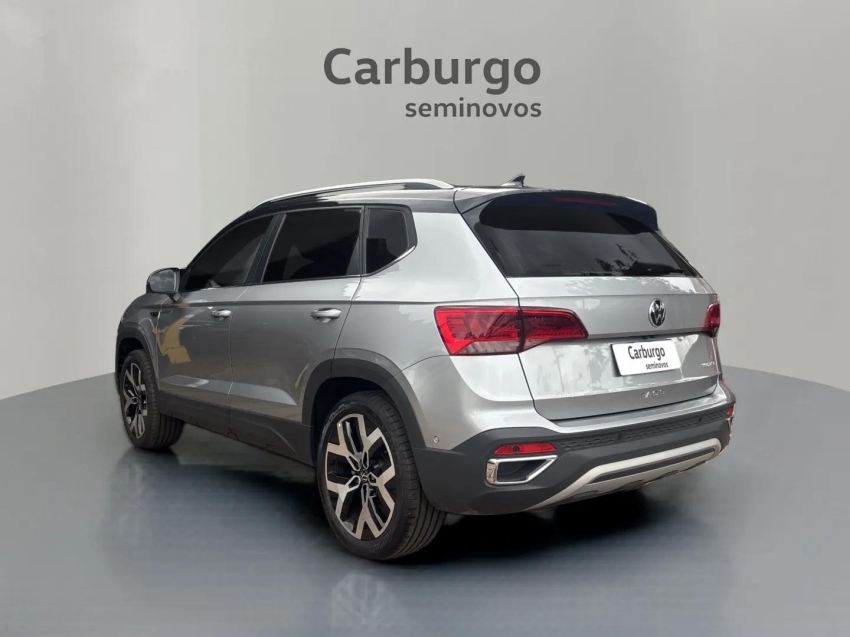 Volkswagen-TAOS-1.4 250 TSI TOTAL FLEX HIGHLINE AUTOMÁTICO