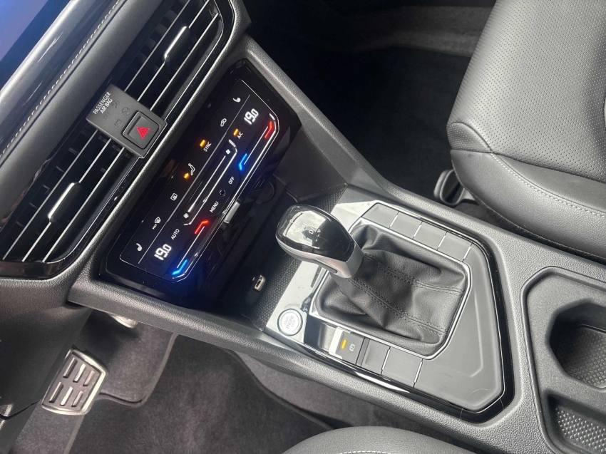 Volkswagen-TAOS-1.4 250 TSI TOTAL FLEX HIGHLINE AUTOMÁTICO