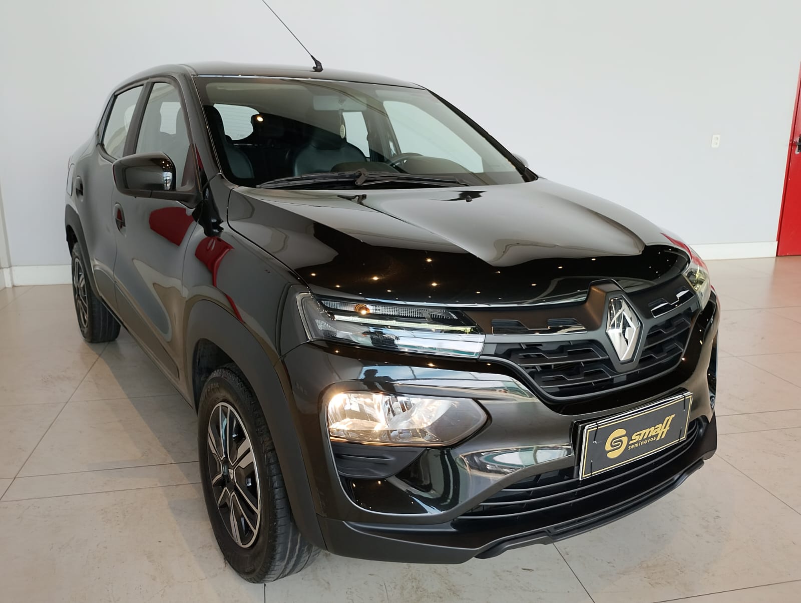 Renault-KWID-KWID Intense 1.0 Flex 12V 5p Mec.