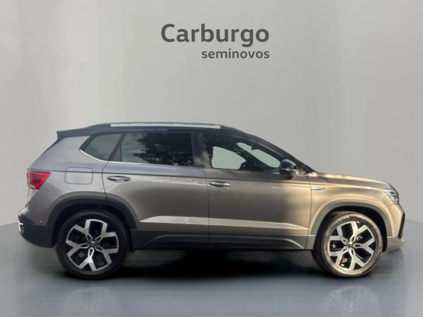 Volkswagen-TAOS-1.4 250 TSI TOTAL FLEX HIGHLINE AUTOMÁTICO