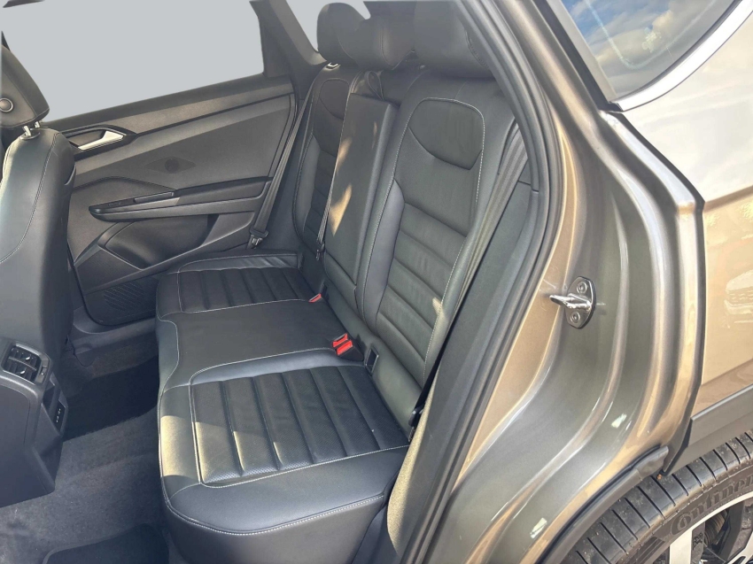 Volkswagen-TAOS-1.4 250 TSI TOTAL FLEX HIGHLINE AUTOMÁTICO