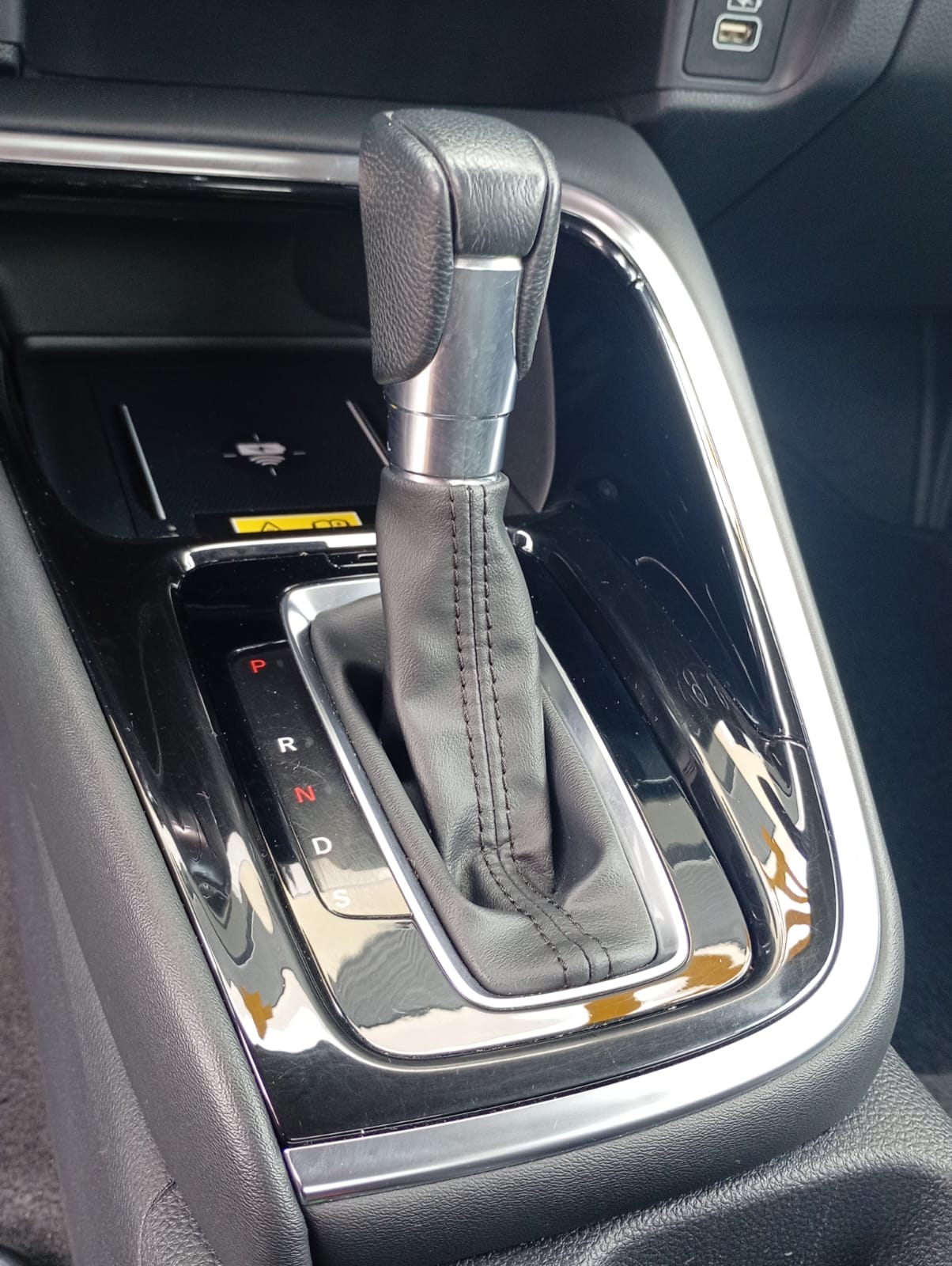 Honda-HR-V-HR-V EXL HS