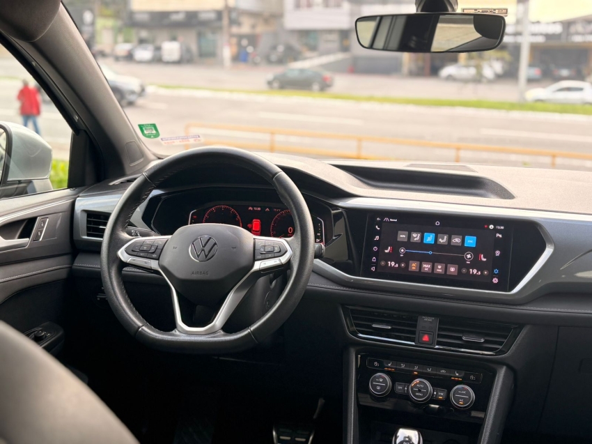 Volkswagen-TAOS-1.4 250 TSI TOTAL FLEX HIGHLINE AUTOMÁTICO