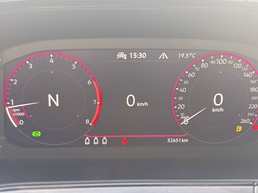 Volkswagen-TAOS-1.4 250 TSI TOTAL FLEX HIGHLINE AUTOMÁTICO