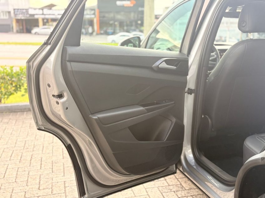 Volkswagen-TAOS-1.4 250 TSI TOTAL FLEX HIGHLINE AUTOMÁTICO