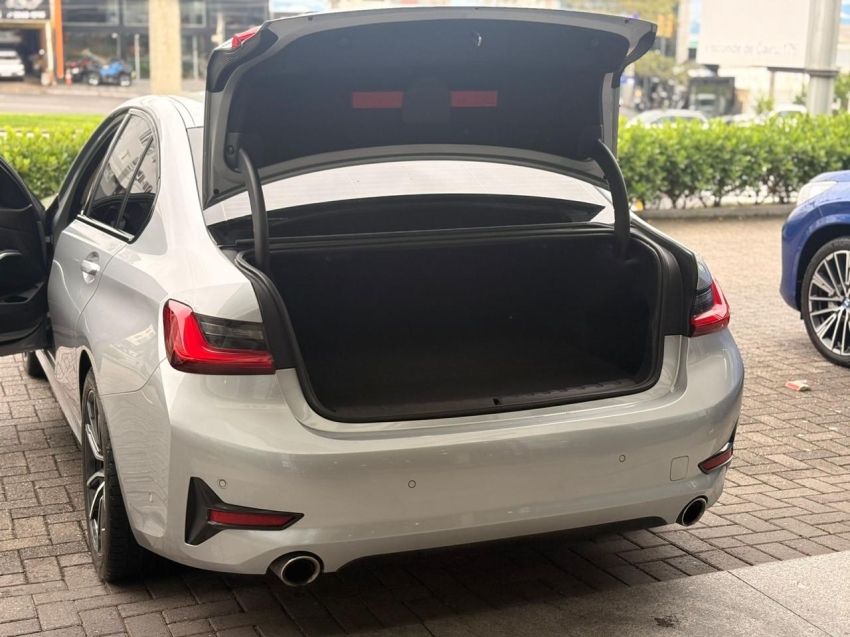 BMW-320i-2.0 SPORT GP 16V TURBO ACTIVE FLEX 4P AUTOMÁTICO