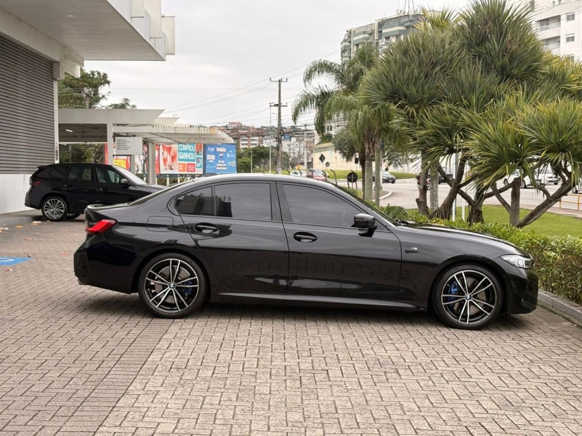 BMW-320i-2.0 16V TURBO FLEX M SPORT AUTOMÁTICO