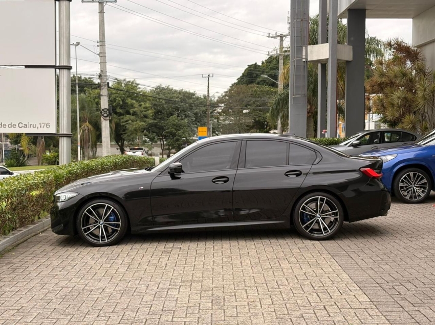 BMW-320i-2.0 16V TURBO FLEX M SPORT AUTOMÁTICO