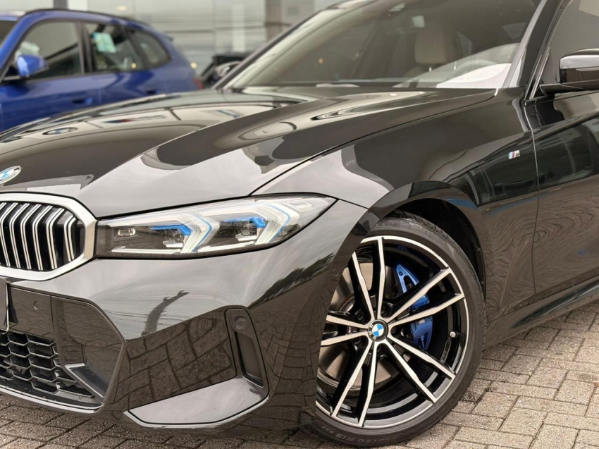 BMW-320i-2.0 16V TURBO FLEX M SPORT AUTOMÁTICO