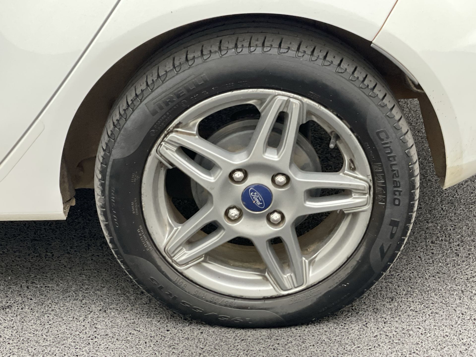 Fiesta SEL 1.6 16V Flex Mec. 5p
