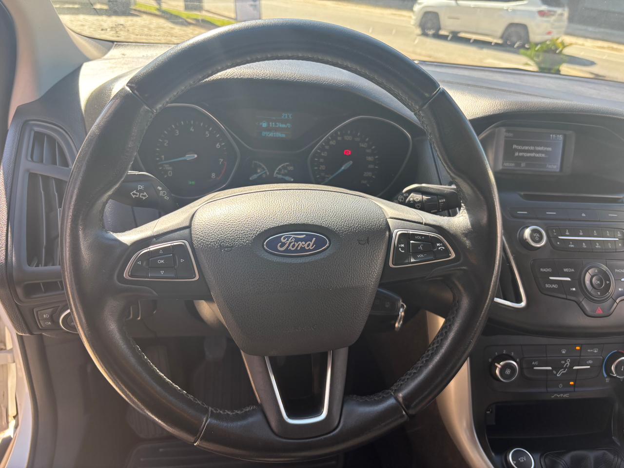 Ford-FOCUS-Focus 1.6 S/SE/SE Plus Flex 8V/16V  5p