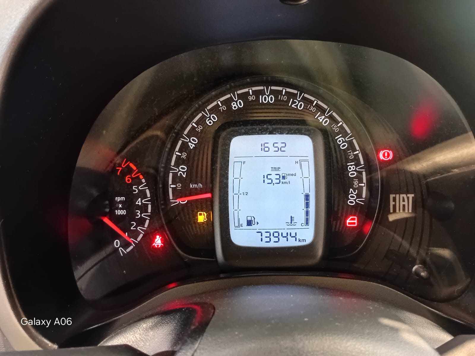 Fiat-MOBI-MOBI 1.0 8V EVO FLEX LIKE MANUAL