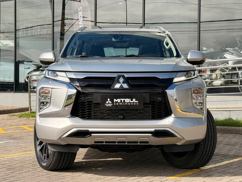 Mitsubishi-PAJERO SPORT-2.4 16V MIVEC TURBO DIESEL LEGEND AWD AUTOMÁTICO