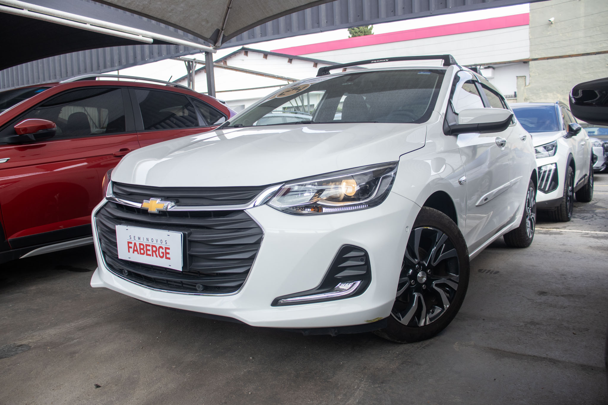 GM - Chevrolet-ONIX-ONIX HATCH PREM. 1.0 12V TB Flex 5p Aut.