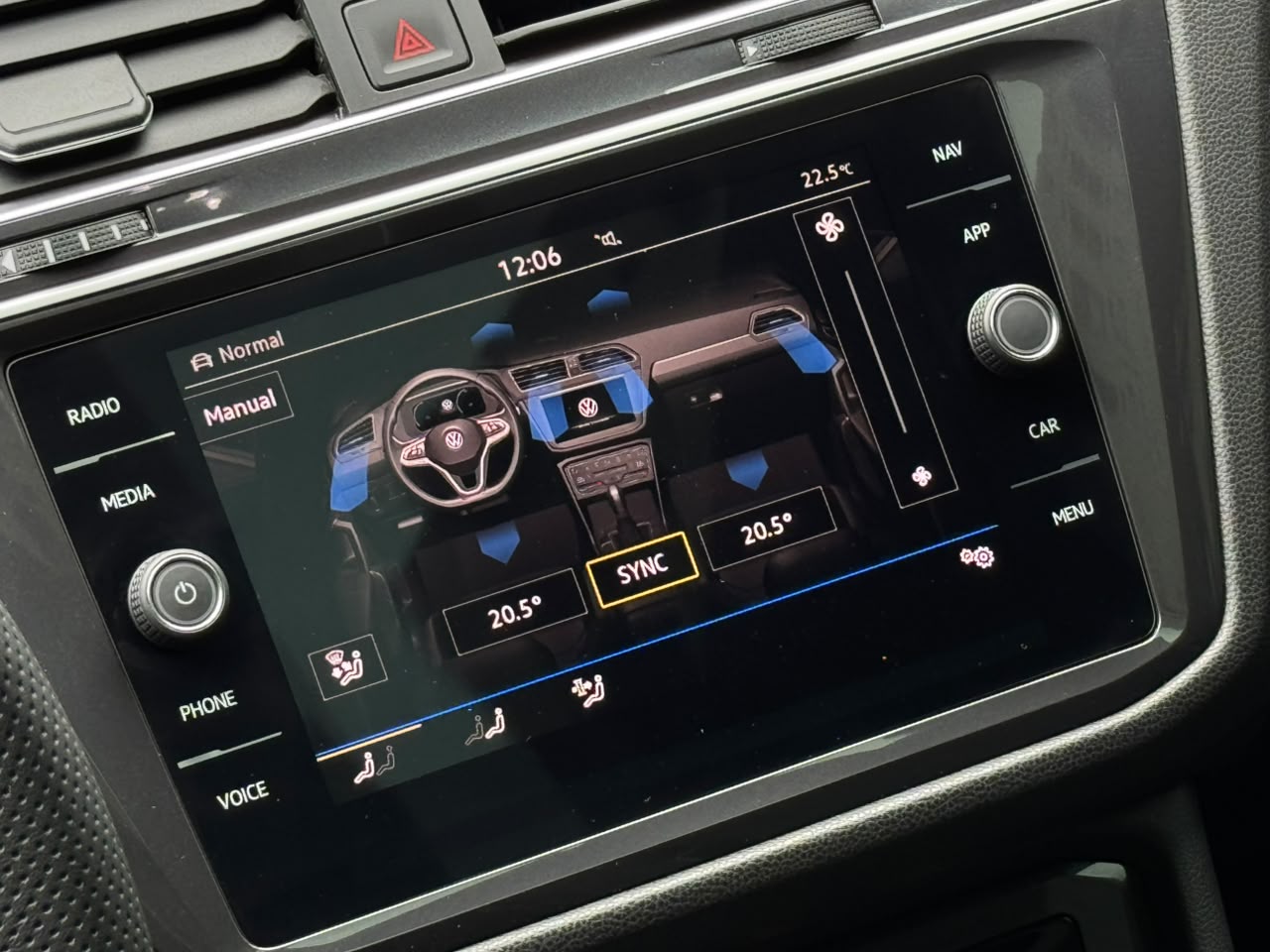 Volkswagen-TIGUAN-TIGUAN Allspac R-Line 300 TSI 2.0