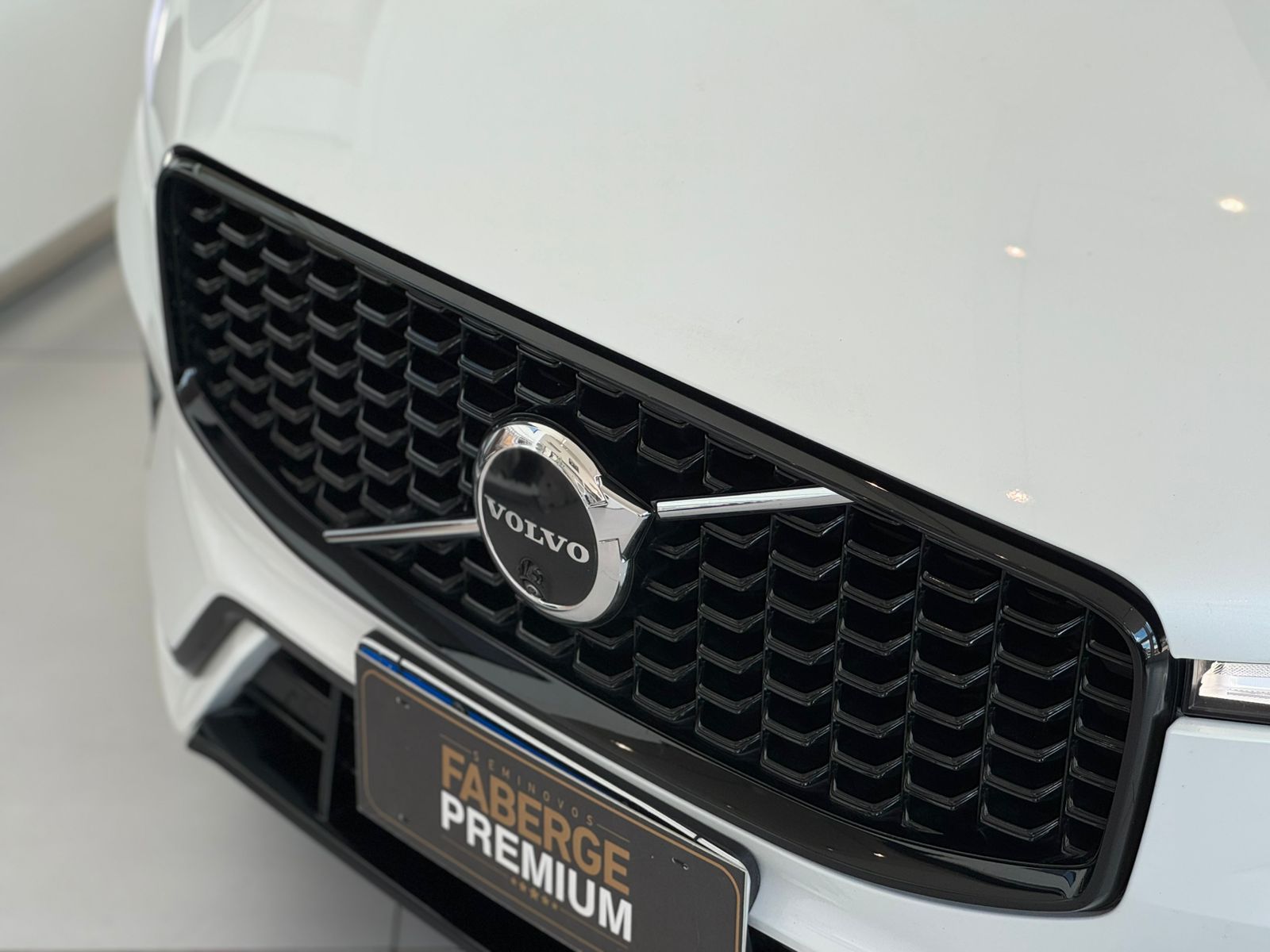 Volvo-XC 60-XC 60 T-8 Ultim.Dark 2.0 AWD (Híbrido)