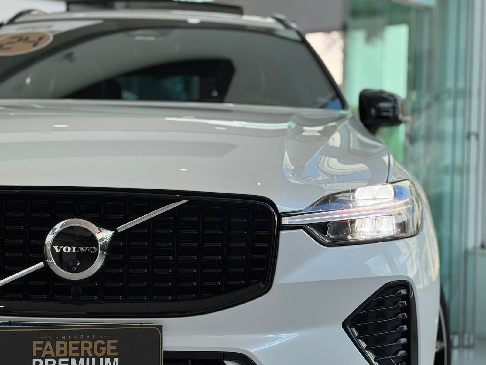 Volvo-XC 60-XC 60 T-8 Ultim.Dark 2.0 AWD (Híbrido)