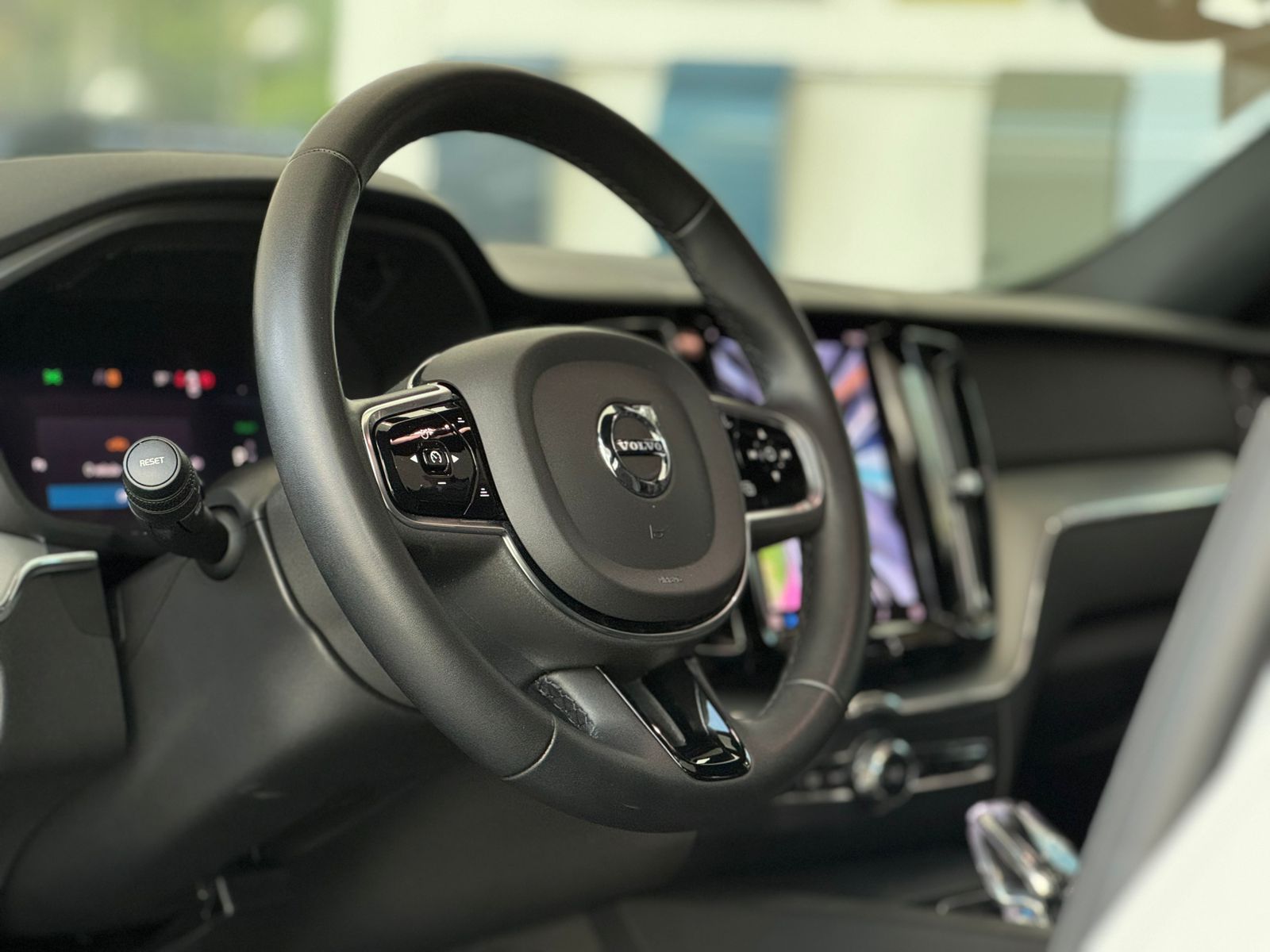 Volvo-XC 60-XC 60 T-8 Ultim.Dark 2.0 AWD (Híbrido)