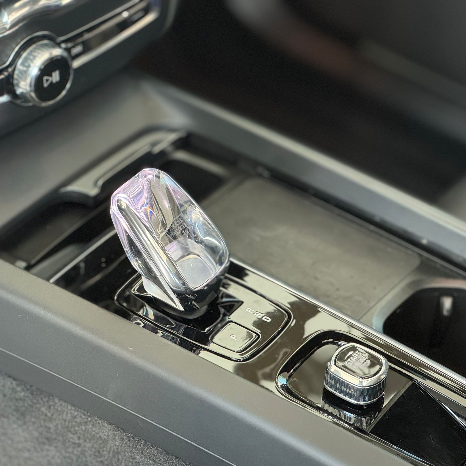 Volvo-XC 60-XC 60 T-8 Ultim.Dark 2.0 AWD (Híbrido)